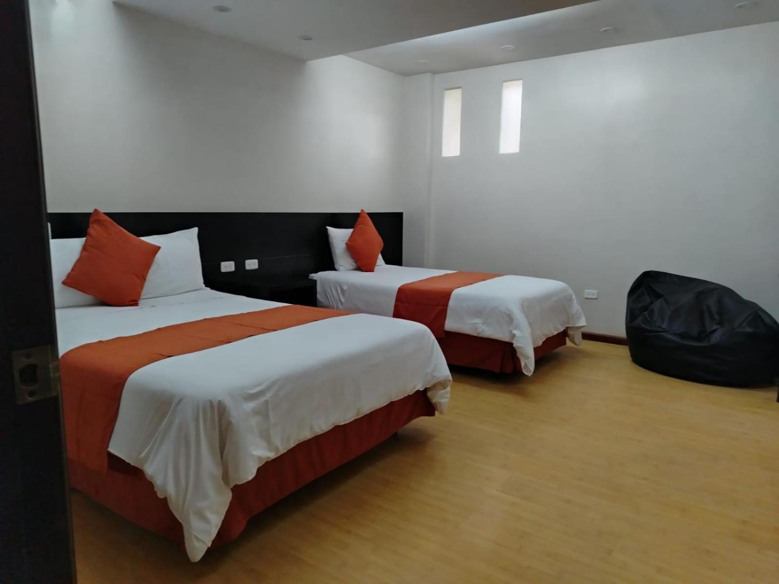 Luxor Plaza H&S Hotel San Francisco de Borja Екстериор снимка